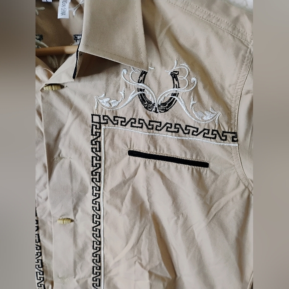 Ace of Diamonds Men's Large Western Rodeo Ranchwear Beige Button Up Long Sleeve - Picture 2 of 11